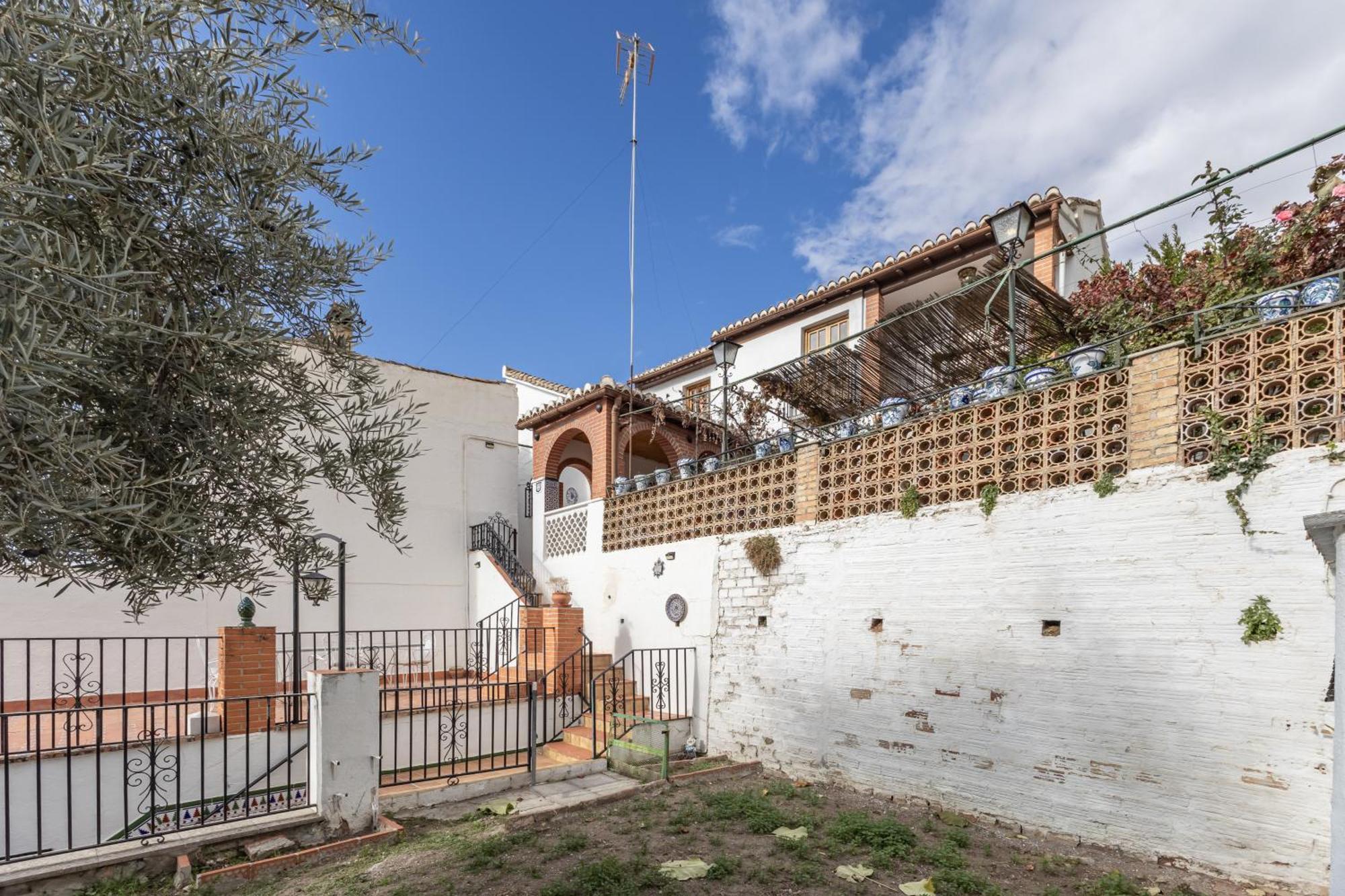 Carmen de la Sultana una planta entera Granada Exterior foto
